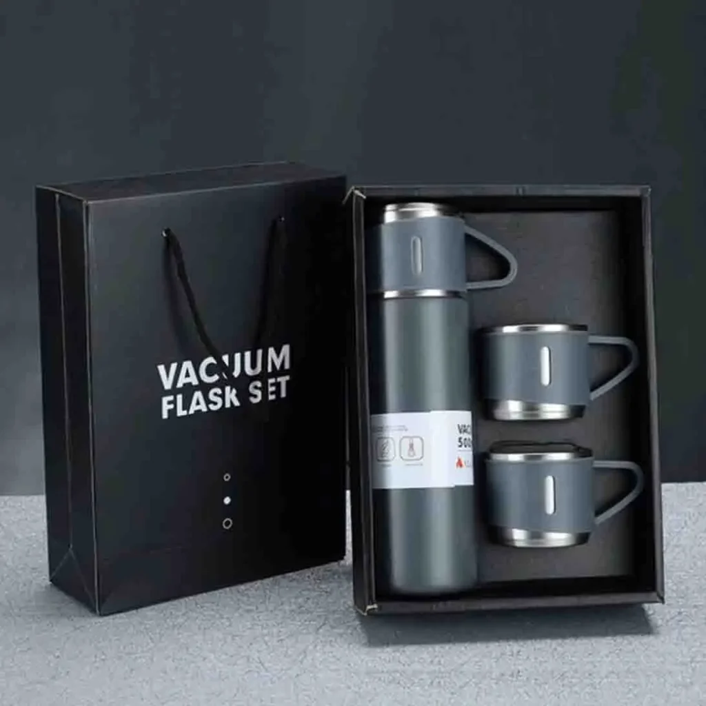 Vacuum tea flask with sleek stainless steel design