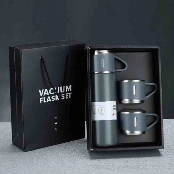 Vacuum tea flask with sleek stainless steel design