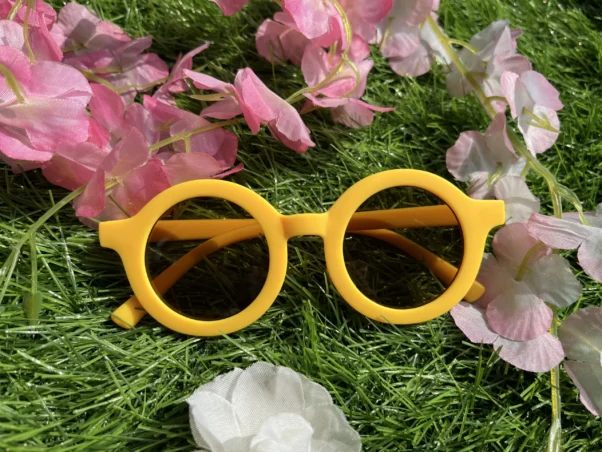 customized-round-sunglasses-yellow